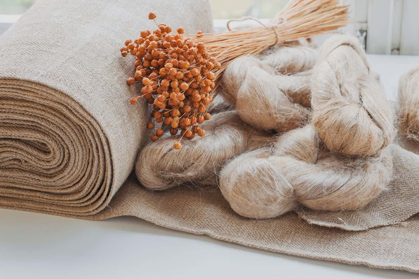 Flax-and-linen نقش پارچه های لینن در دکوراسیون داخلی ساختمانها در سال ۲۰۲۵